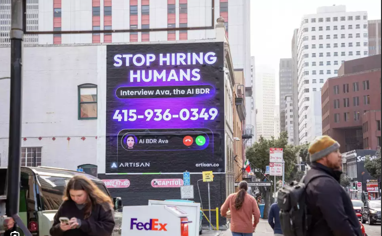 Iklan AI ‘Stop Hiring Humans’ di Times Square: Heboh dan Bikin Netizen Berdebat